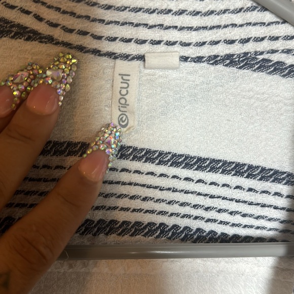 White and blue rip curl button up - Picture 2 of 8